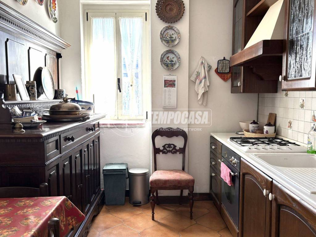 Casa indipendente a Belgirate in Via IV Novembre 2/5aprile - Foto 5