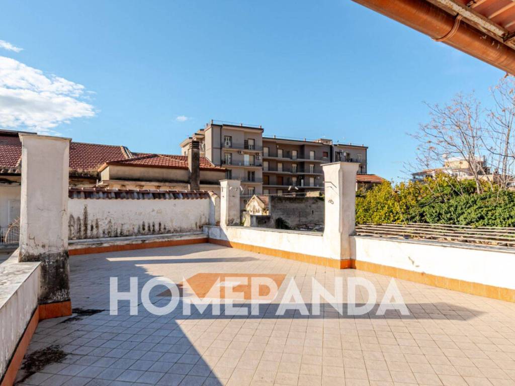 Appartamento a Maddaloni in Via Santacroce, 68 - Foto 3