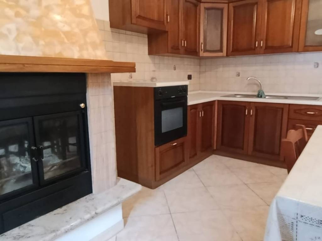 Villa a Minturno in Via Antonio Sebastiani, 178 - Foto 5