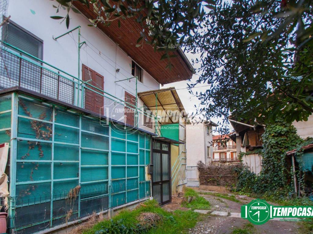 Casa indipendente a Bellinzago novarese in Via Santa Maria, 61 - Foto 5