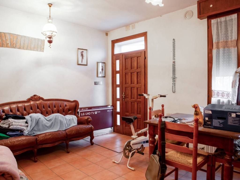 Casa indipendente a Bondeno in Via per Vigarano, 181 - Foto 5