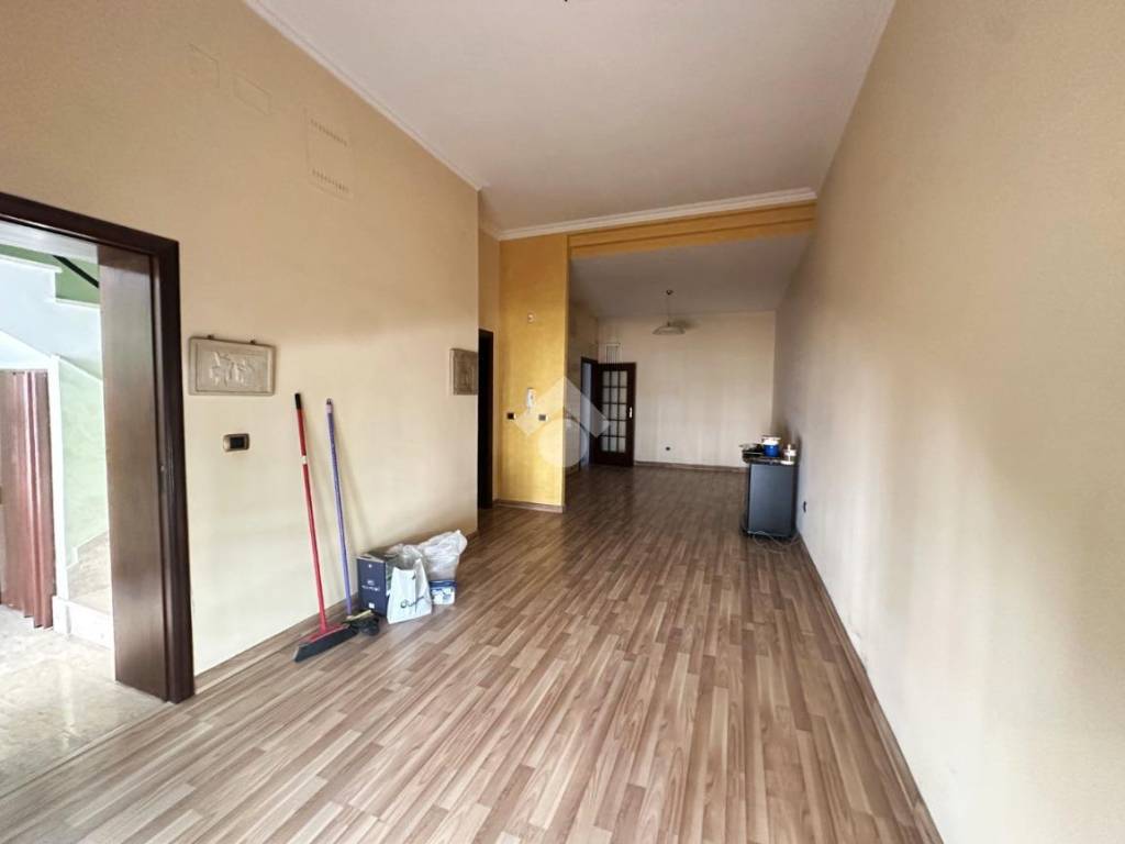 Casa indipendente a Canosa di puglia in Via 21 Aprile, 62 - Foto 2