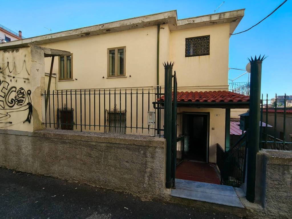 Appartamento a Ariccia in Via Focaccia - Foto 2