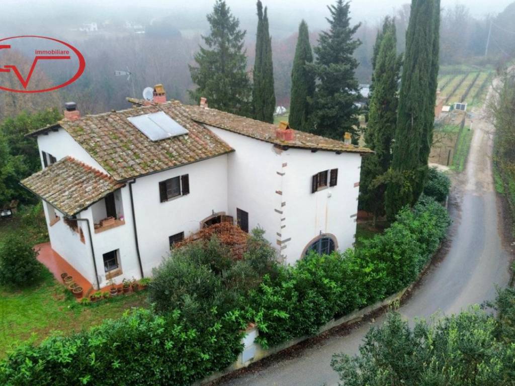 Villa a Bucine in Via Guglielmo Oberdan - Foto 3