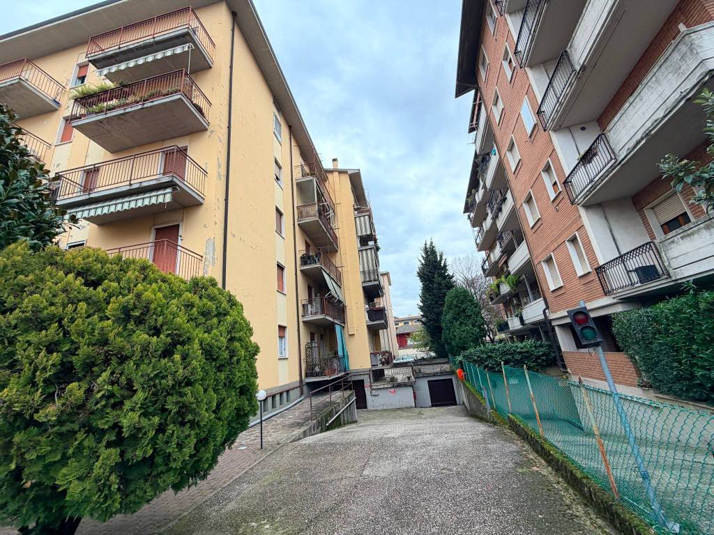 Appartamento a Verona in Via Floreste Malfer, 1 - Foto 3