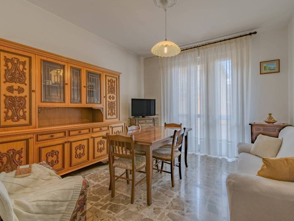 Appartamento a Ceriale in Via Acqui - Foto 2