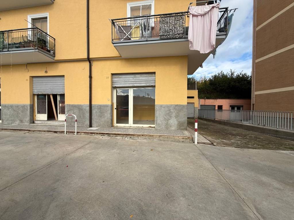 Immobile a Catanzaro in Via Mottola d'Amato, 57 - Foto 2