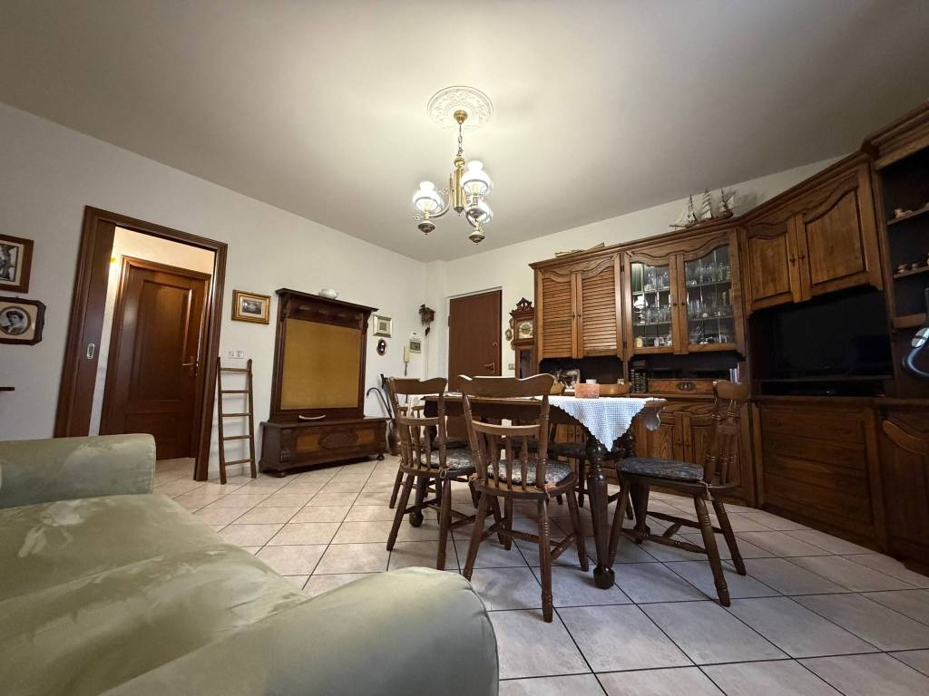 Appartamento a Scalenghe in Viale Alfonso Lamarmora, 6 - Foto 4