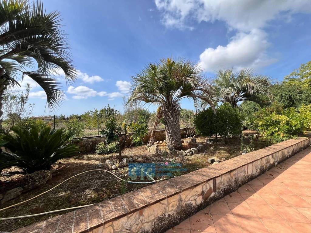 Villa a Latina in Strada del Truglio - Foto 4