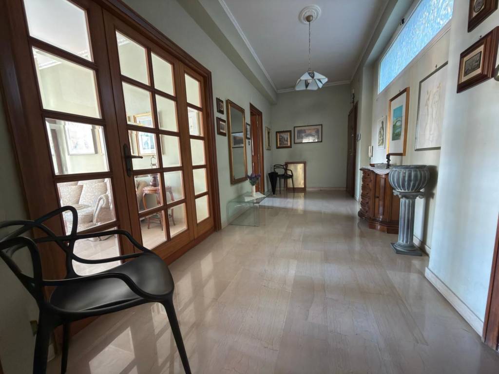 Appartamento a Terracina in Viale della Vittoria - Foto 5