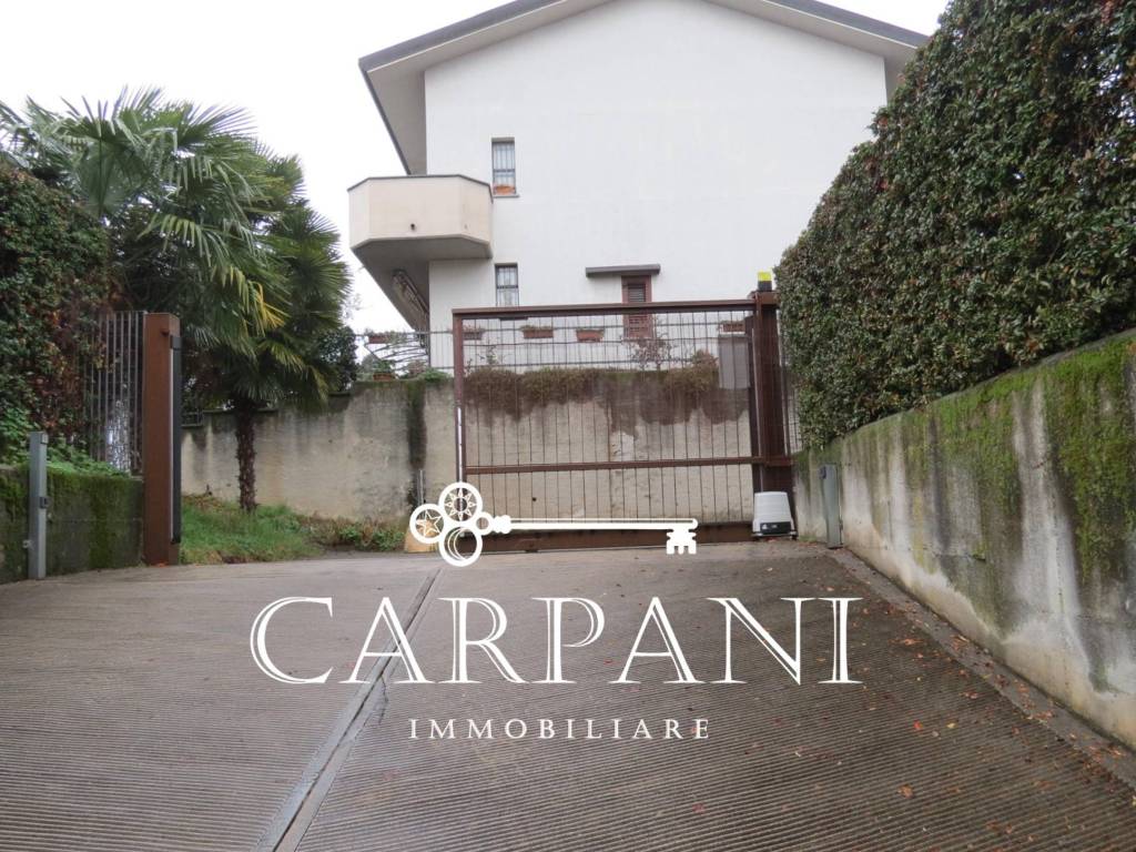 Box / garage a Cantù in Via San Giuseppe - Foto 2