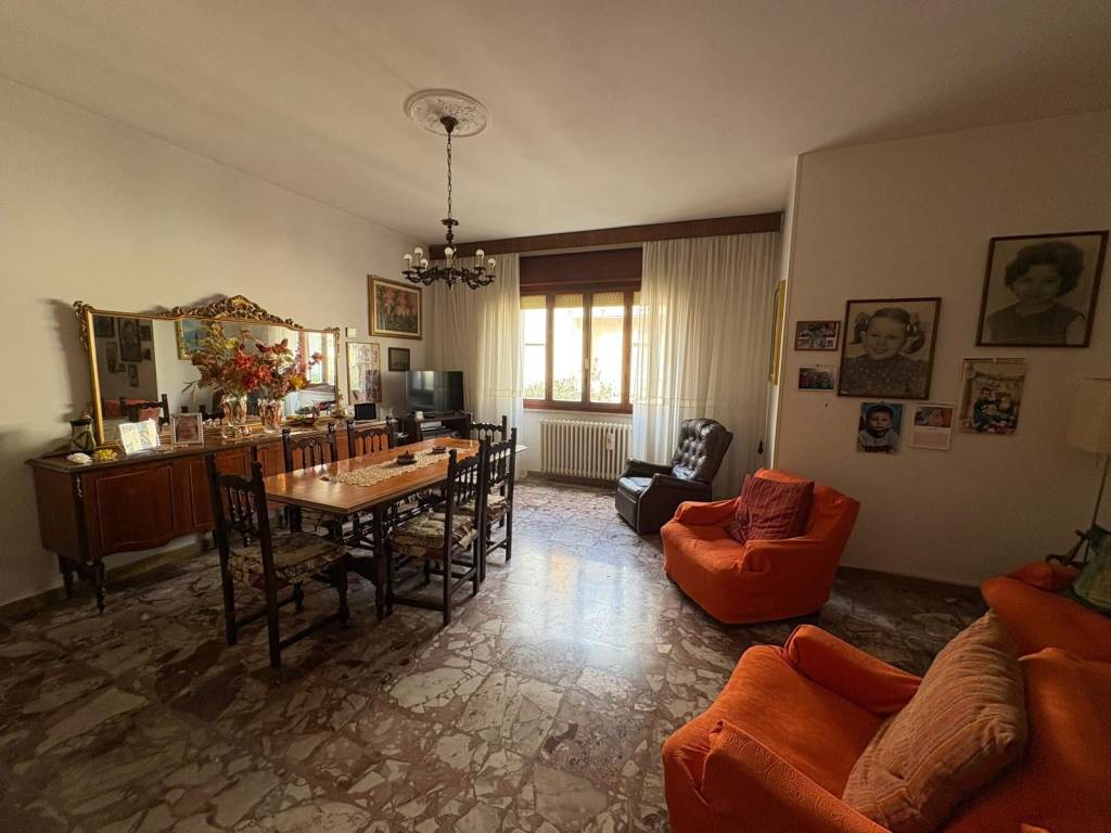 Appartamento a Aprilia in Via degli Aranci - Foto 4