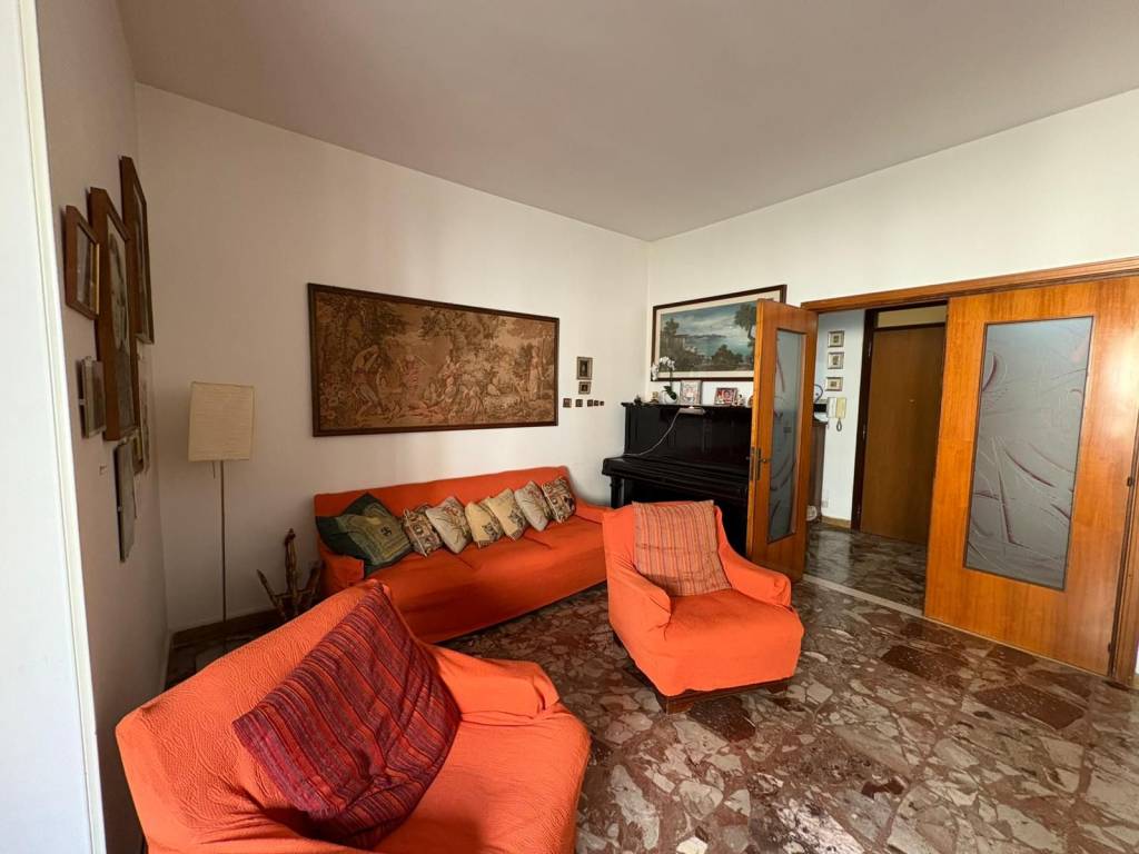 Appartamento a Aprilia in Via degli Aranci - Foto 5