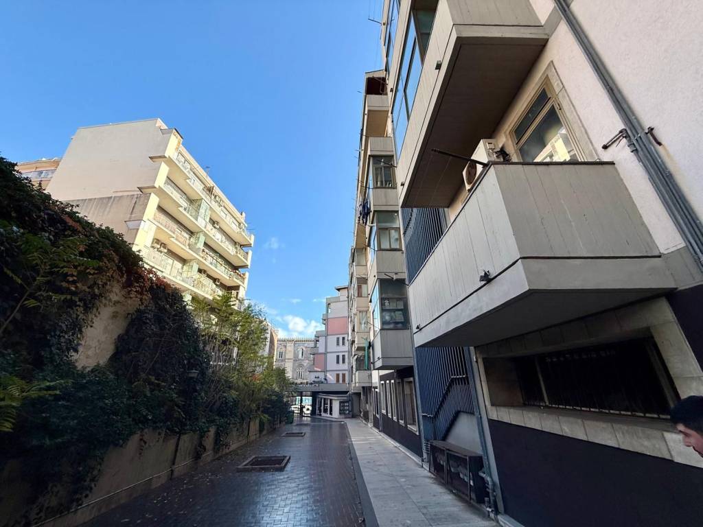 Appartamento a Catania in Via Santa Maddalena - Foto 2