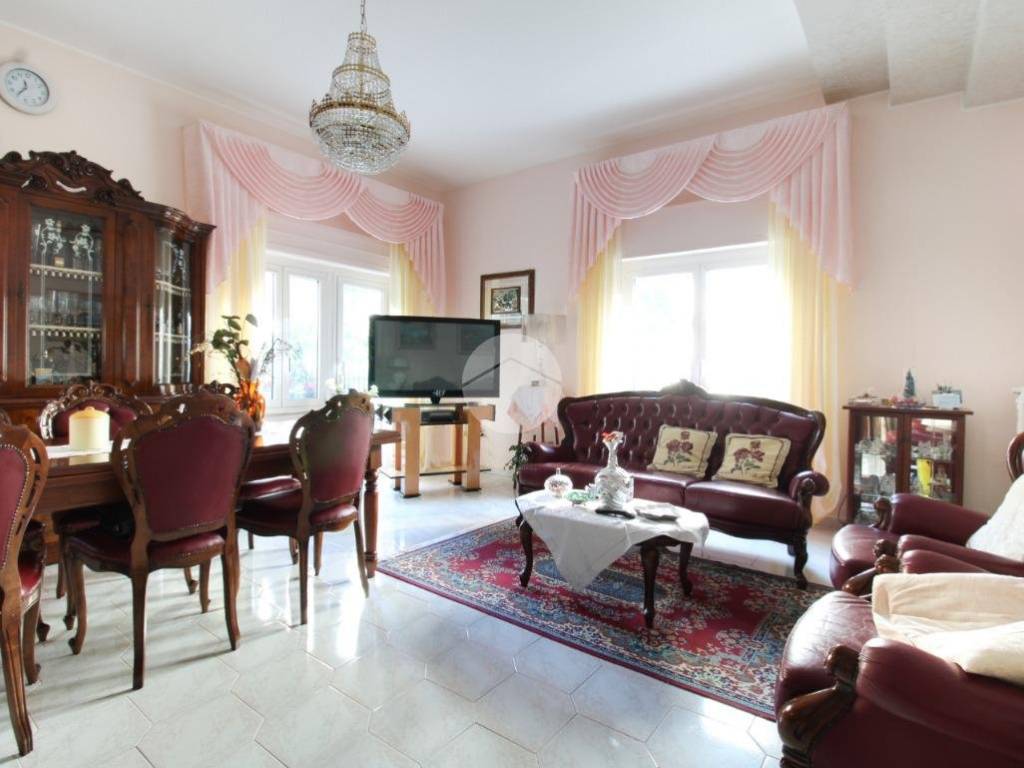 Appartamento a Pineto in Via Sele, 27 - Foto 2