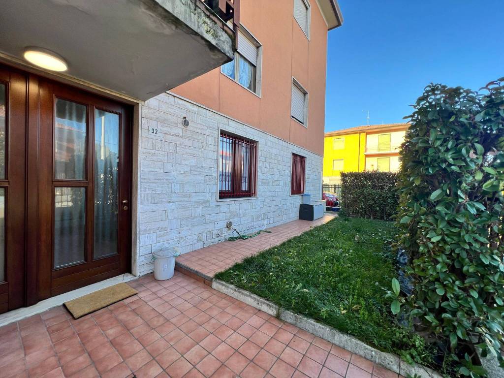 Appartamento a Dalmine in Via Sabbio - Foto 3