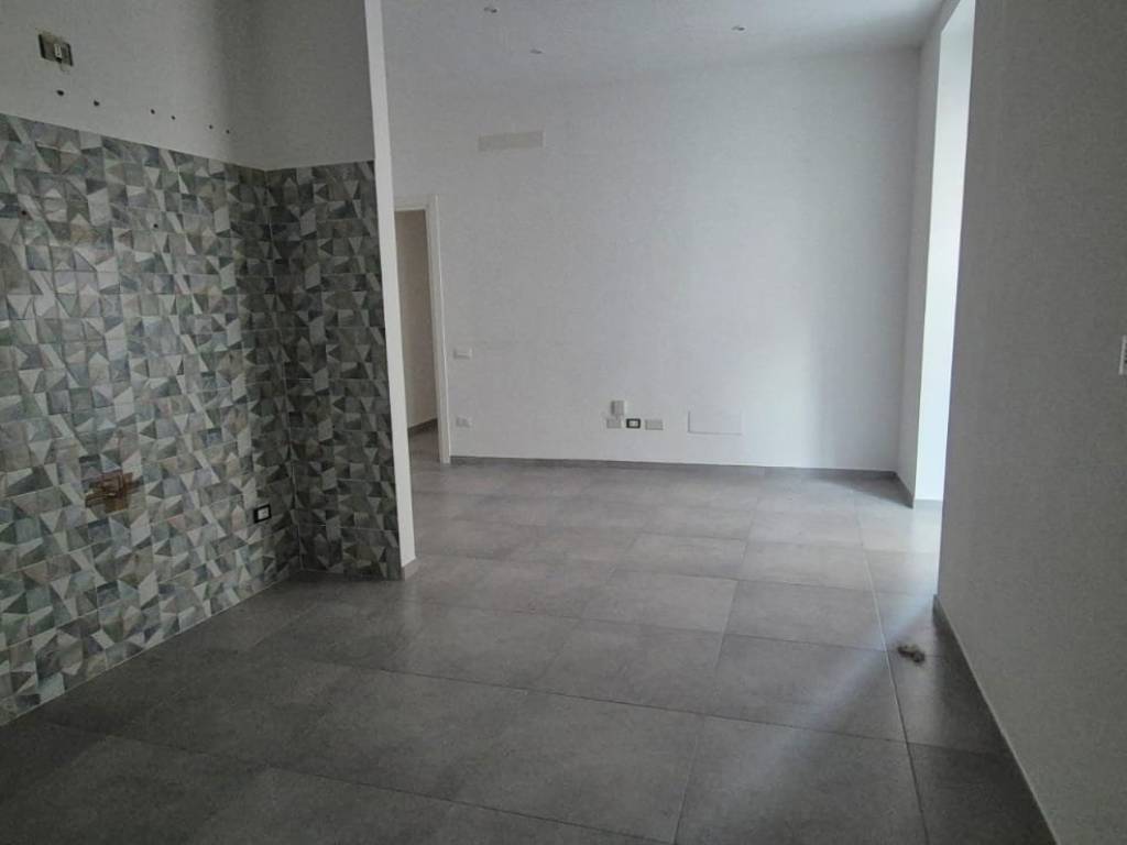 Appartamento a Salerno in Via Francesco Crispi - Foto 4