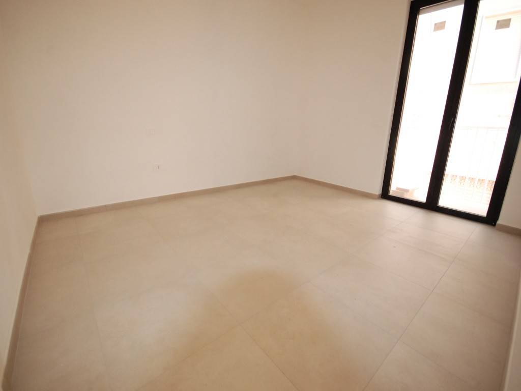 Appartamento a Foggia in Piazza Ugo Foscolo - Foto 5
