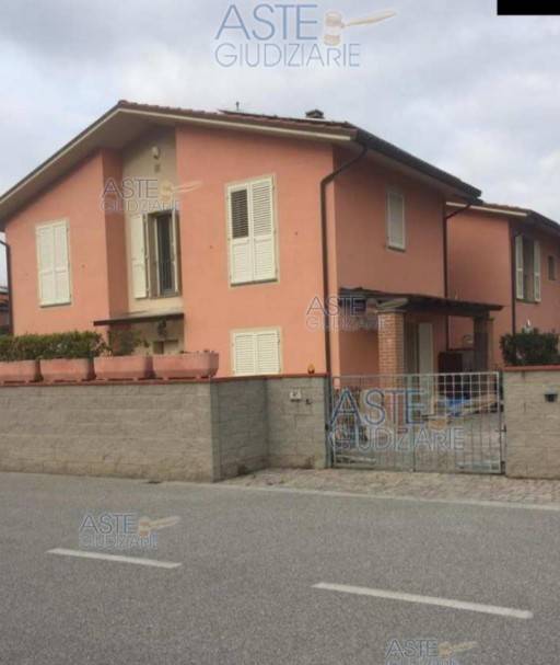 Appartamento a Pontedera in Via delle Calende - Foto 2
