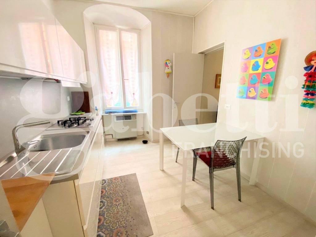 Appartamento a Imperia in Via Costanzo - Foto 5