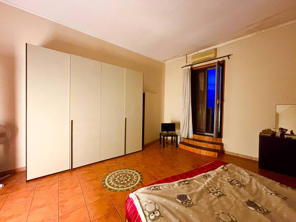 Appartamento a Torre del greco in Corso Vittorio Emanuele, 184 - Foto 3
