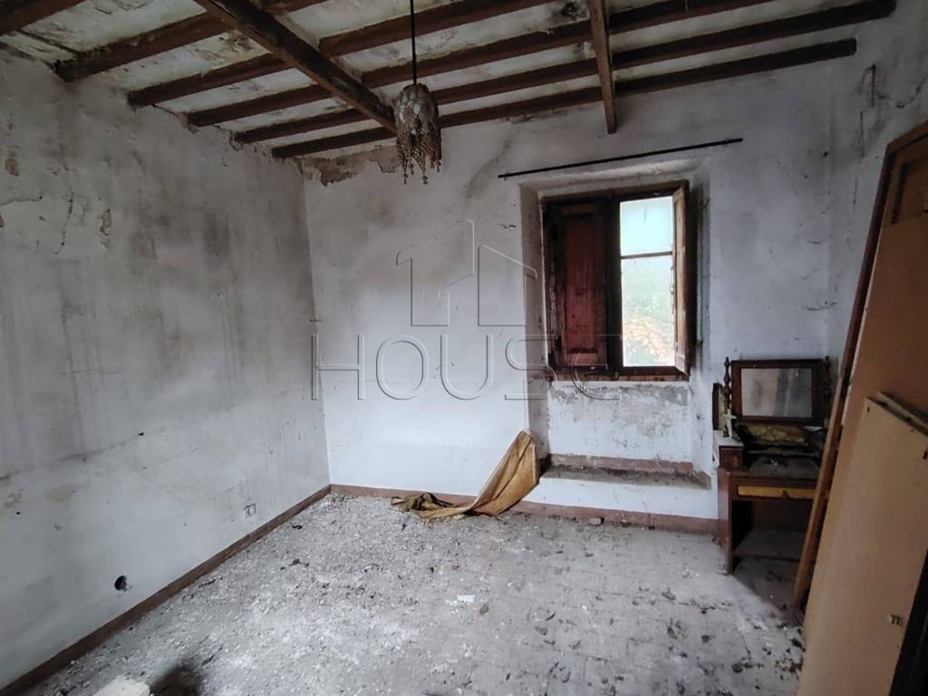Rustico / casale a Città di castello in VOC. COLECCHIO - Foto 4