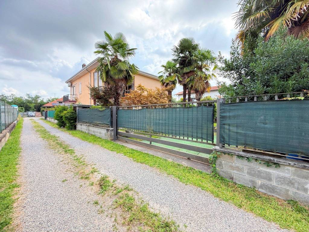 Villa a Ferno in Via Giacomo Matteotti - Foto 4