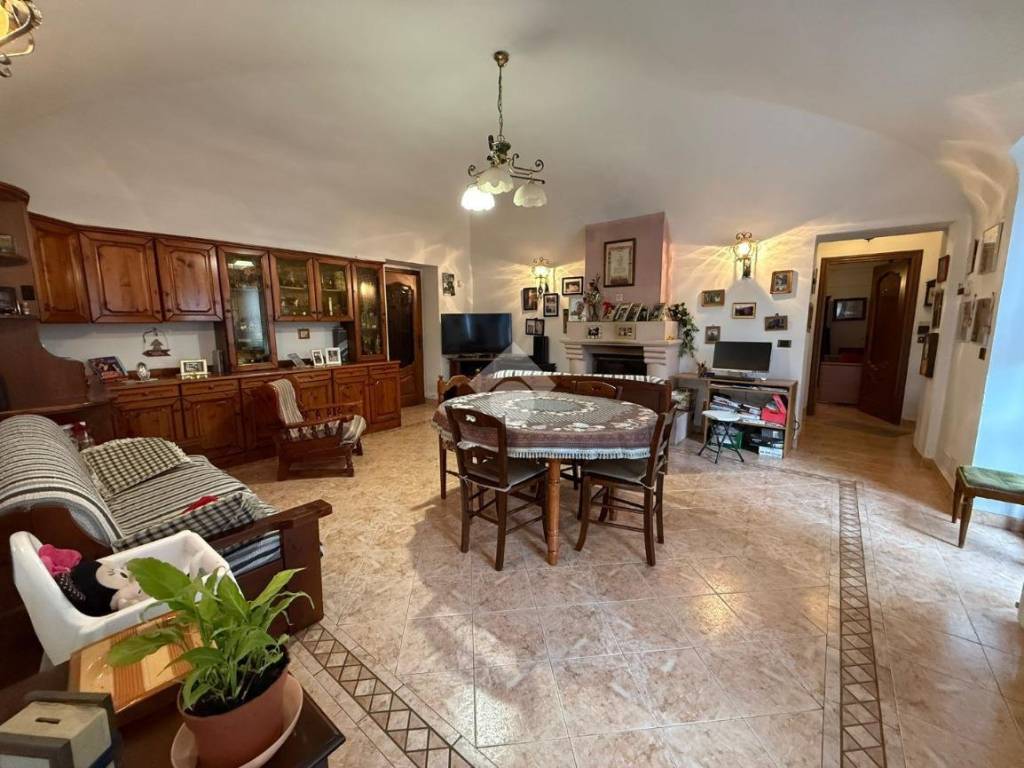 Casa indipendente a Balangero in Via Sant'Anna, 46 - Foto 4