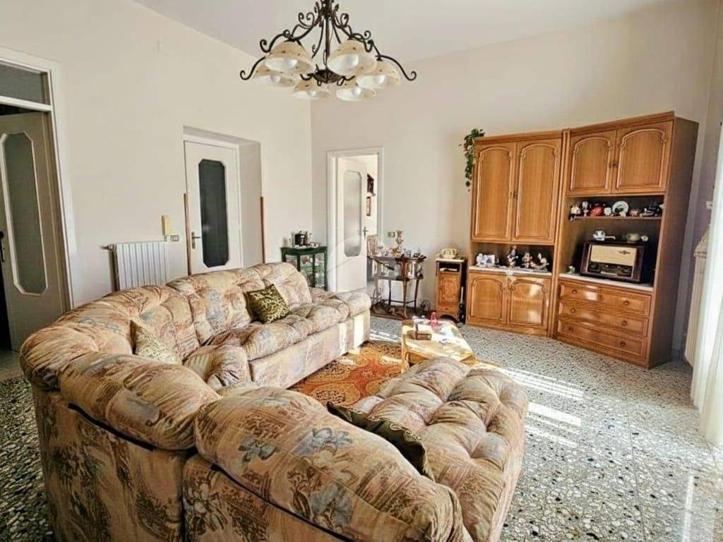 Appartamento a Montesarchio in Corso caudino, 69 - Foto 2