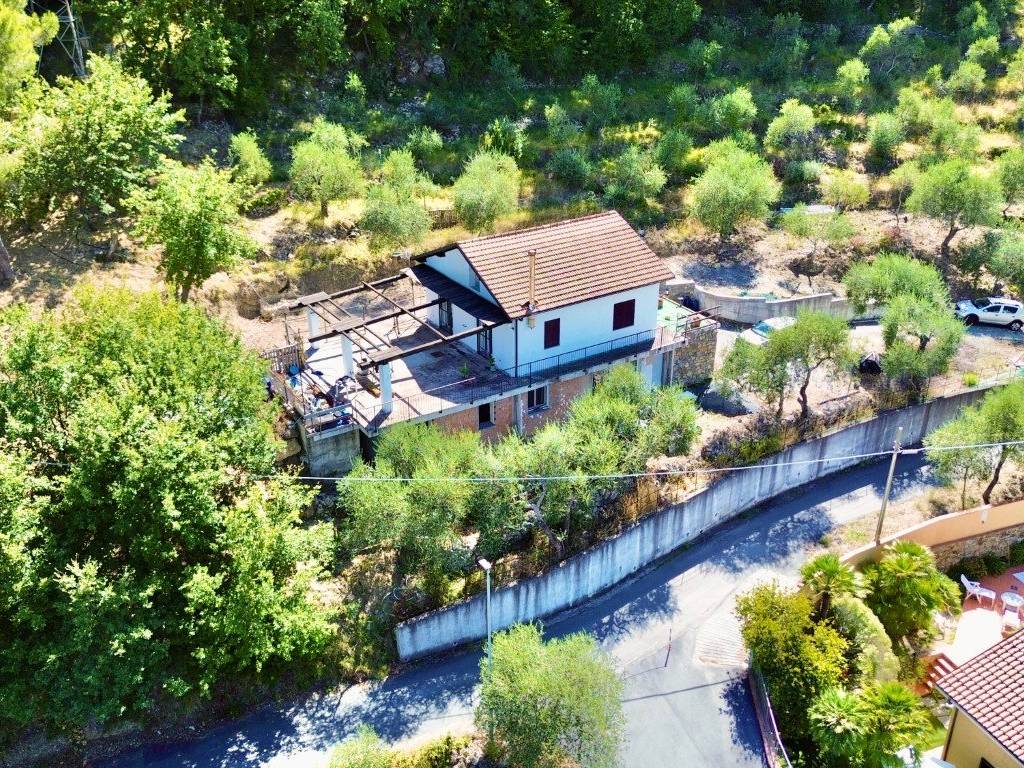 Villa a Imperia in Via Fontana Rosa, 10 - Foto 2