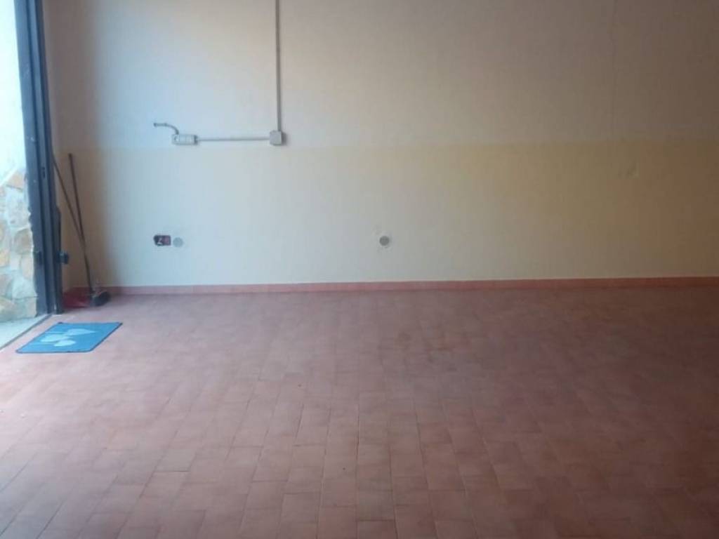 Immobile a Giugliano in campania in Via Vicinale Masseria Vecchia - Foto 3