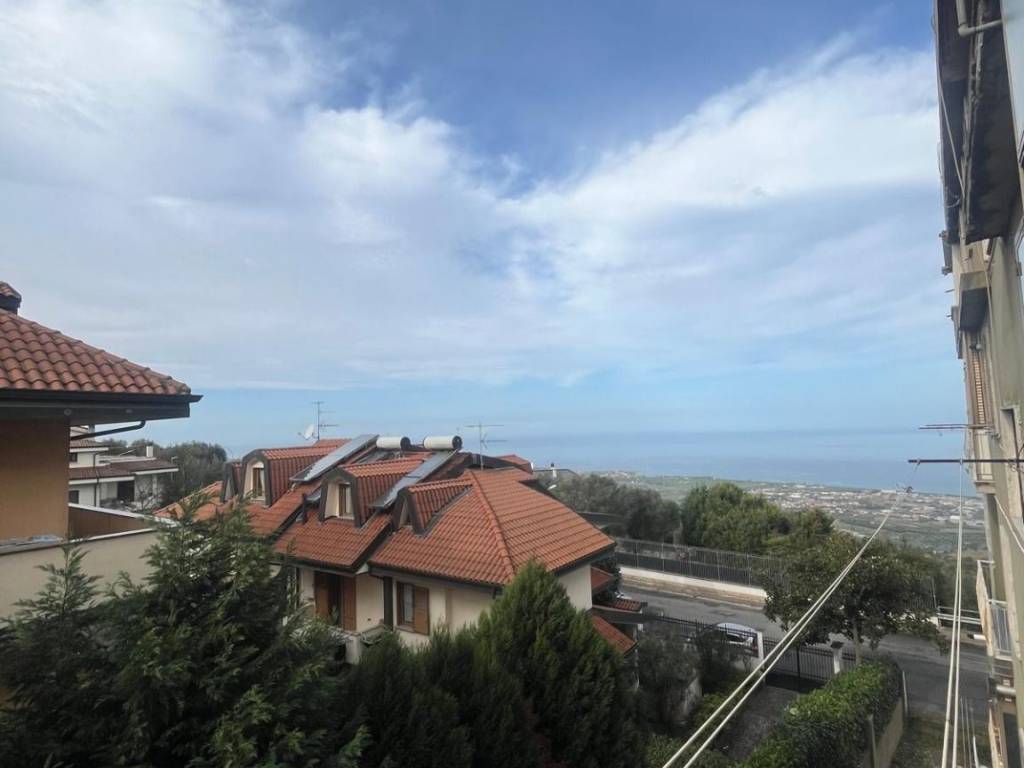 Appartamento a Vibo valentia in Via Nicola Froggio - Foto 2