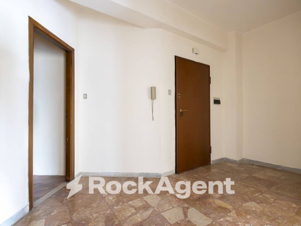 Appartamento a Catanzaro in Viale Vincenzo de Filippis, 68 - Foto 4