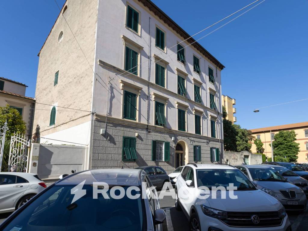 Appartamento a Livorno in Via Micali, 19 - Foto 2