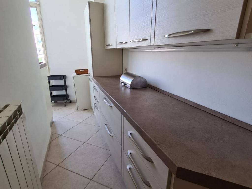 Appartamento a Bari in Via Prospero Petroni, 5 - Foto 4