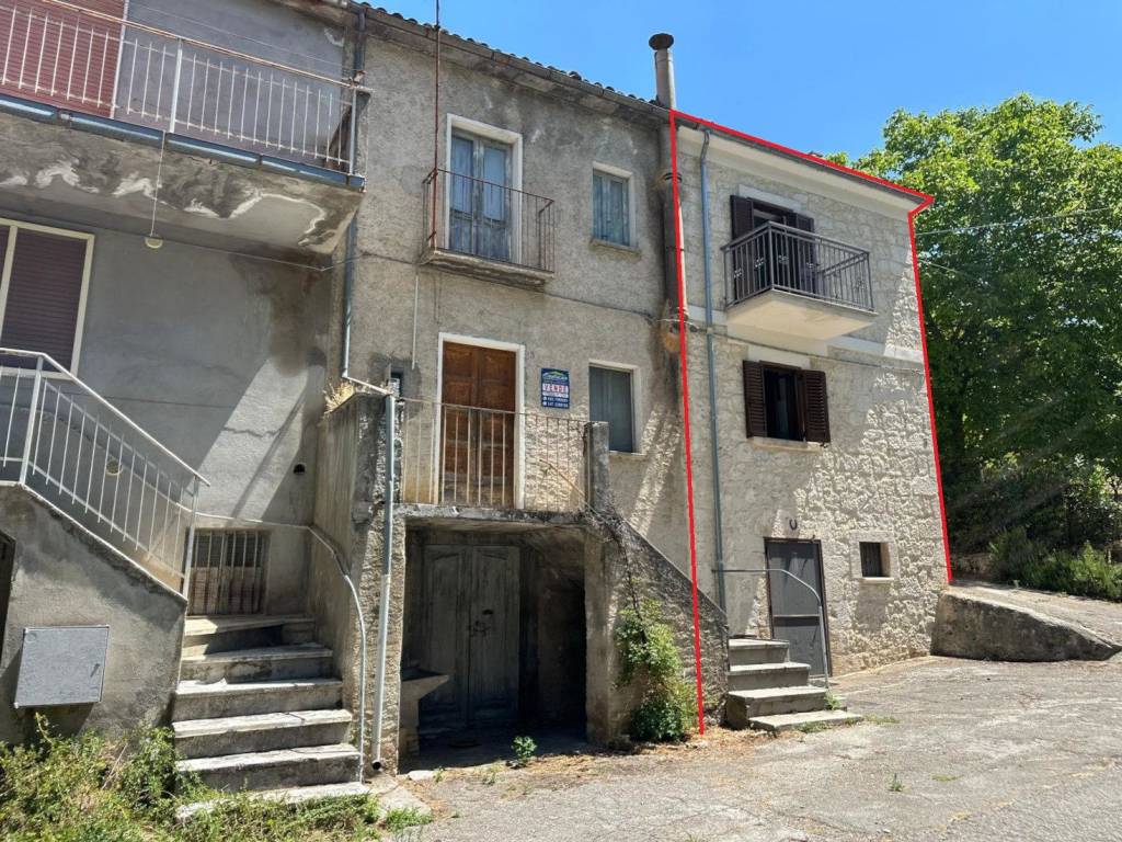Casa indipendente a Caramanico terme in Contrada Canale - Foto 3