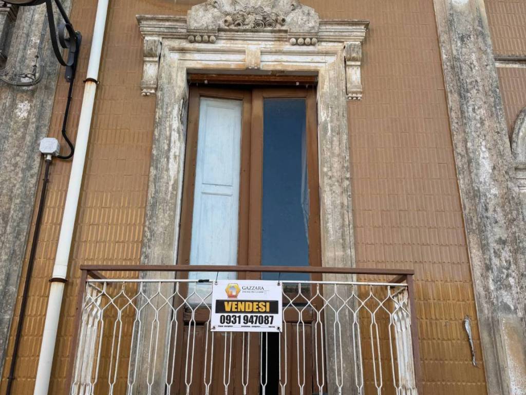 Casa indipendente a Canicattini bagni in via Alessandro Manzoni, 135 - Foto 4