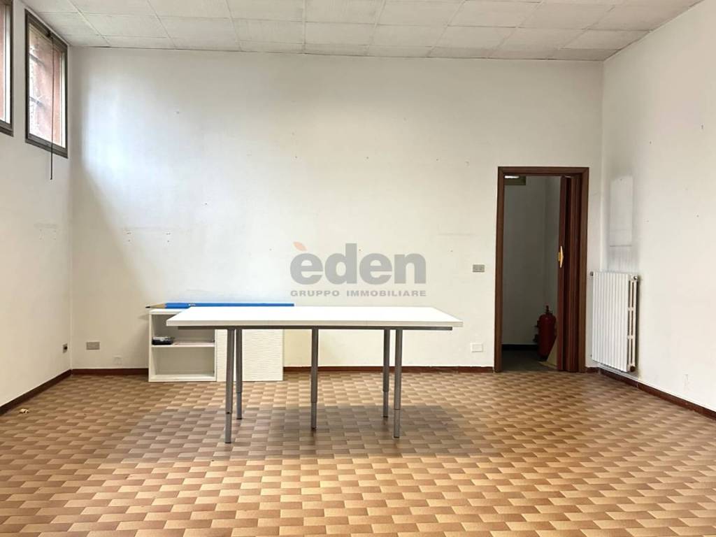 Immobile a Modena in PIAZZA GUIDO ROSSA, 9 - Foto 2