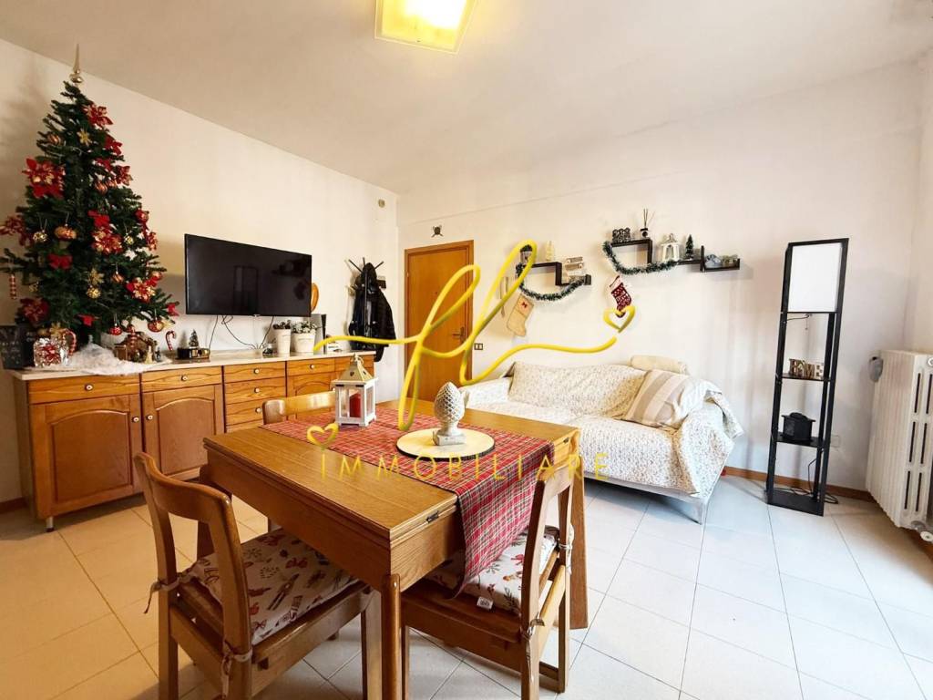 Appartamento a Cecina in Via Gilching, - Foto 4