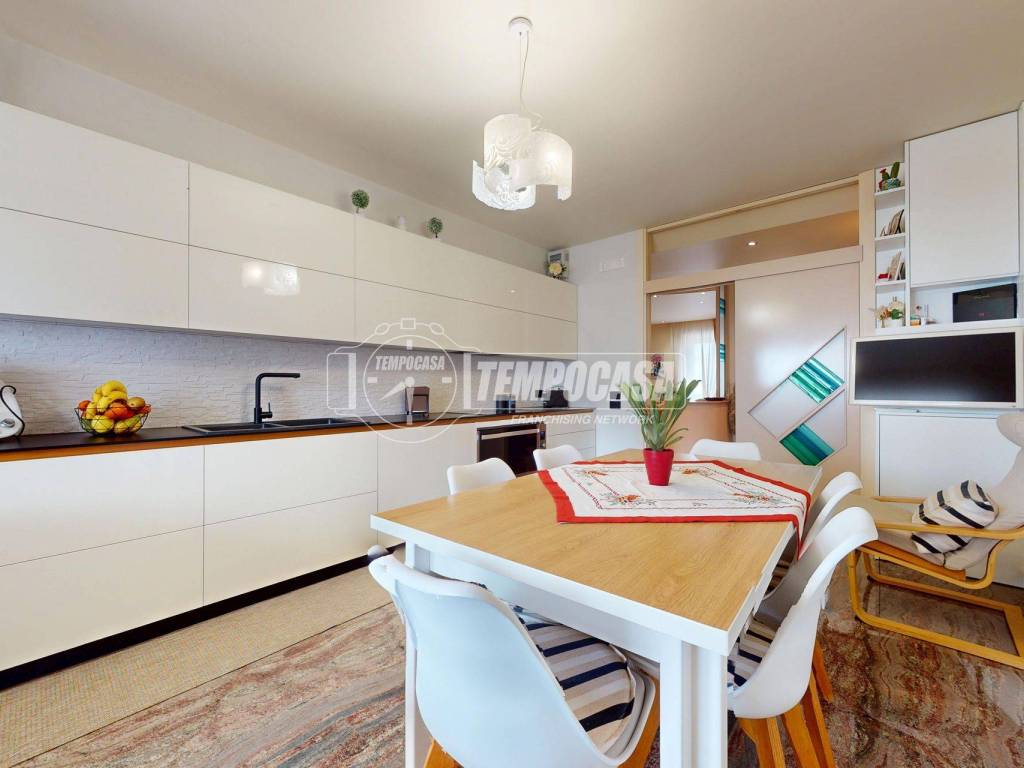Appartamento a Monopoli in Via Vincenzo Cardarelli, 1 - Foto 4