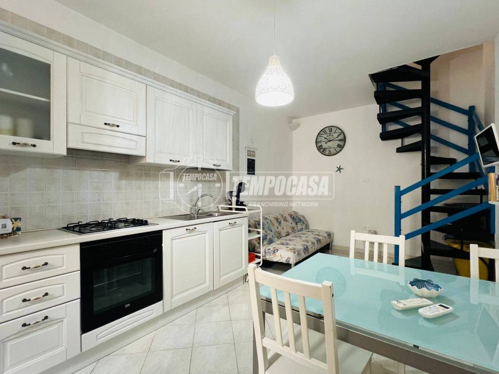 Appartamento a Monopoli in Largo San Leonardo - Foto 3