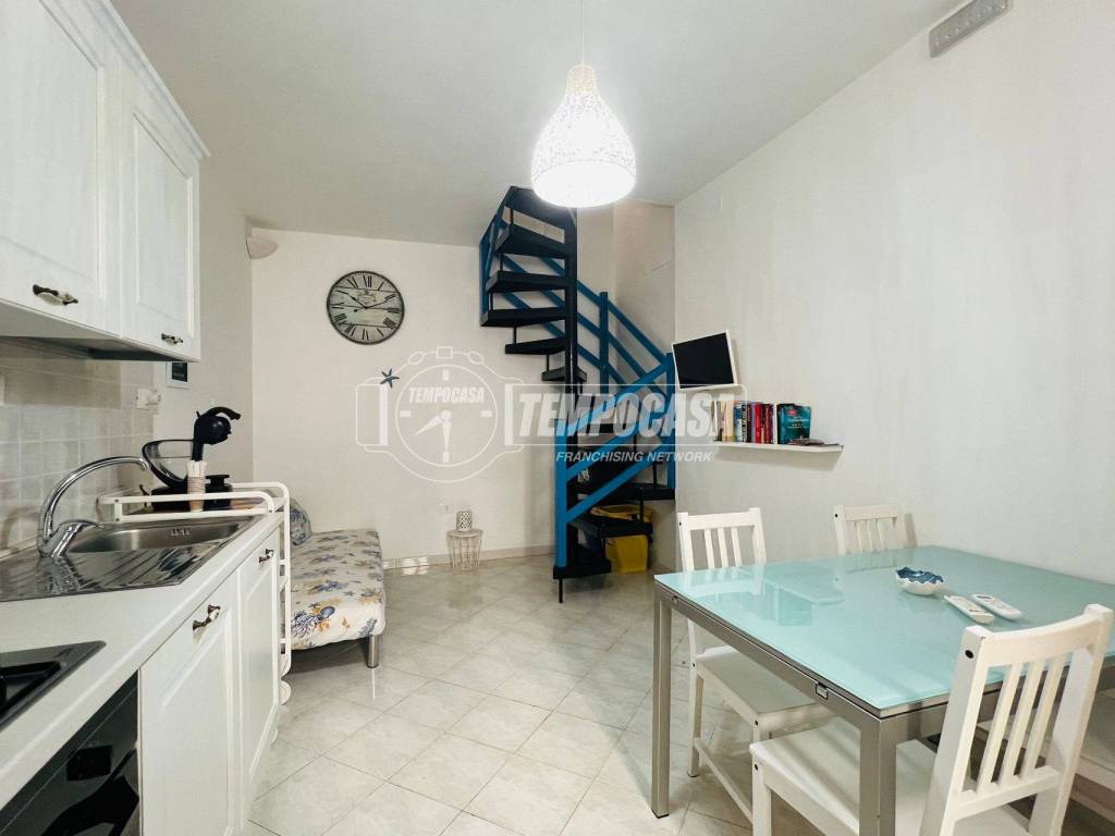 Appartamento a Monopoli in Largo San Leonardo - Foto 4