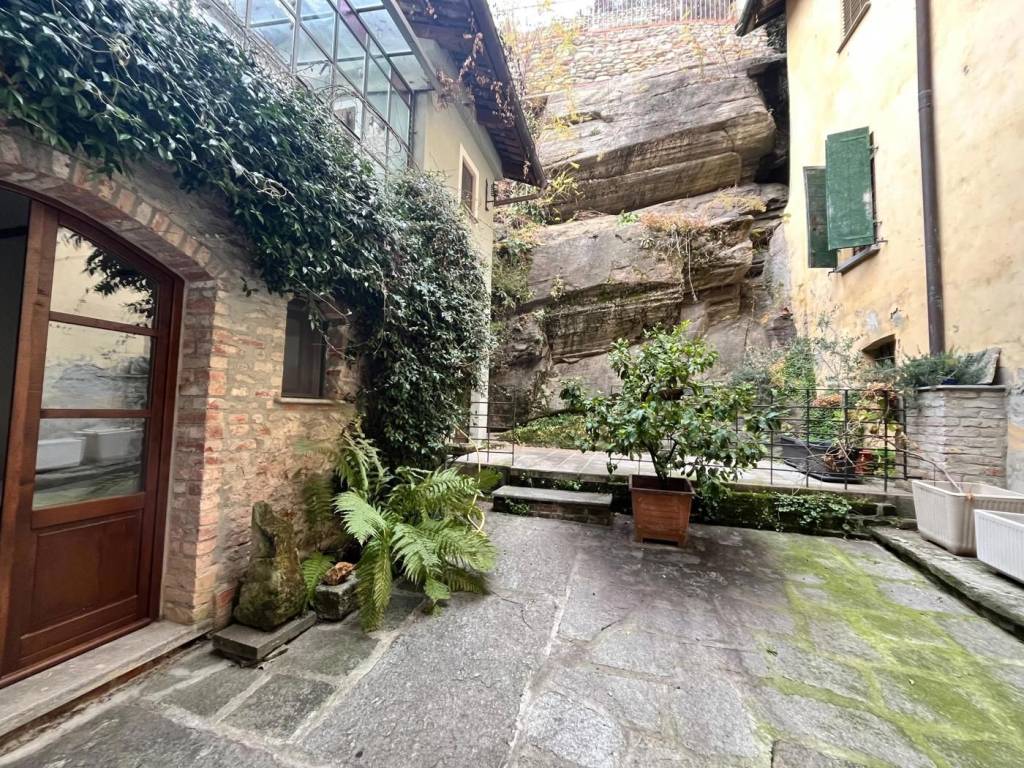 Appartamento a Revello in Via Vittorio Emanuele III, 87 - Foto 3