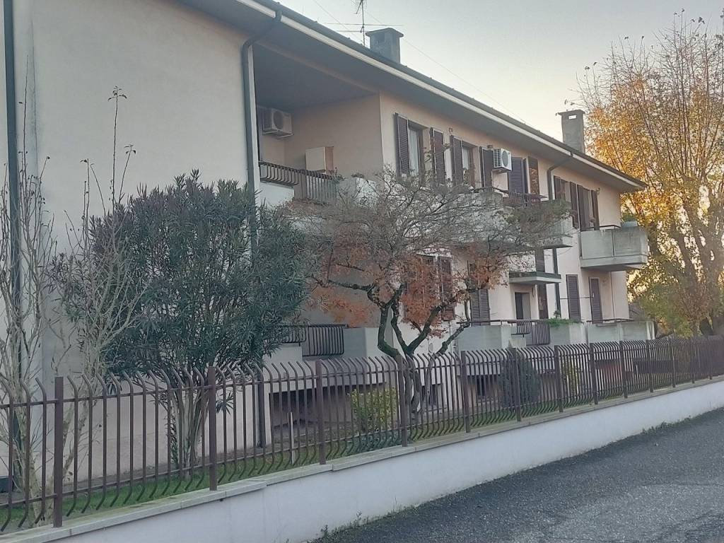 Appartamento a Cremona in Via Achille Grandi, 30 - Foto 3