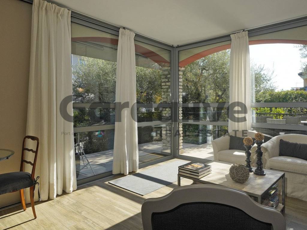 Villa a Sirmione in Via San Remo 4 - Foto 2
