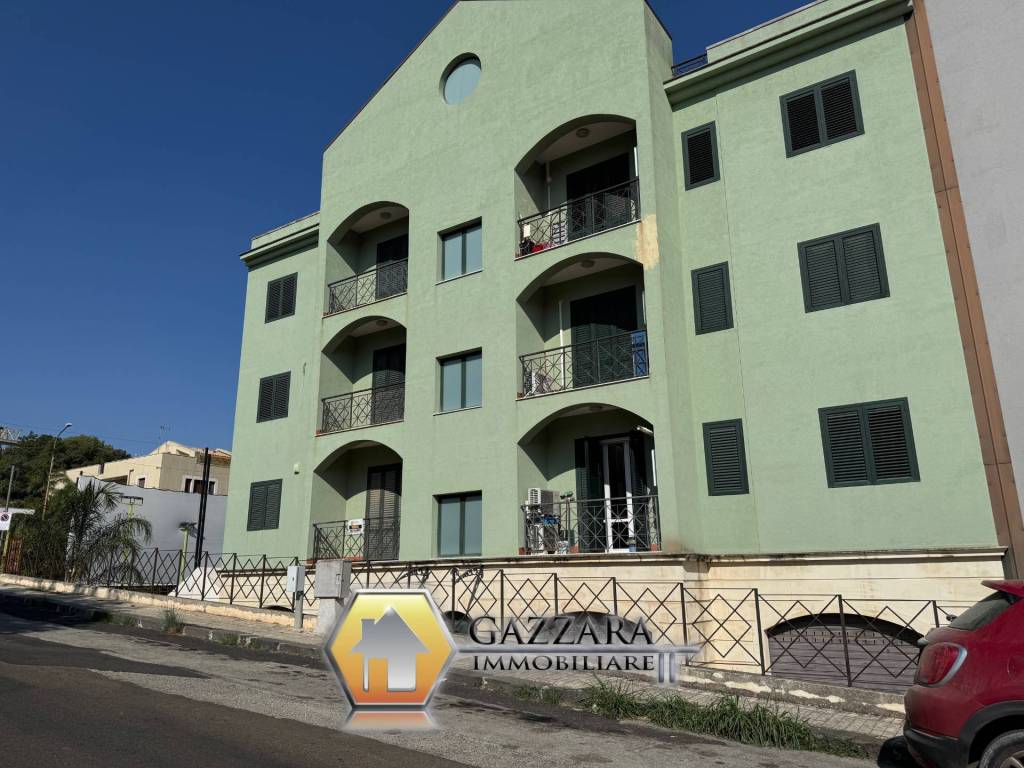 Appartamento a Canicattini bagni in via vittorio emanuele - Foto 3