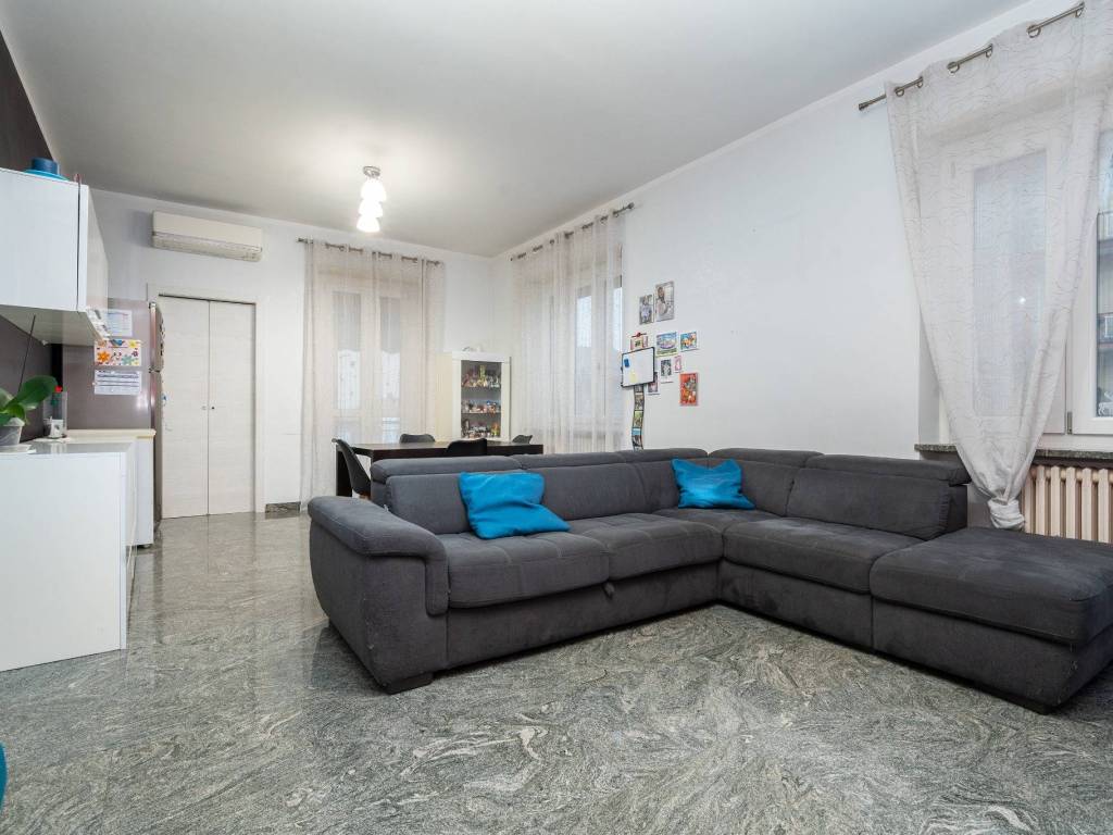 Appartamento a Nichelino in Via Superga - Foto 4