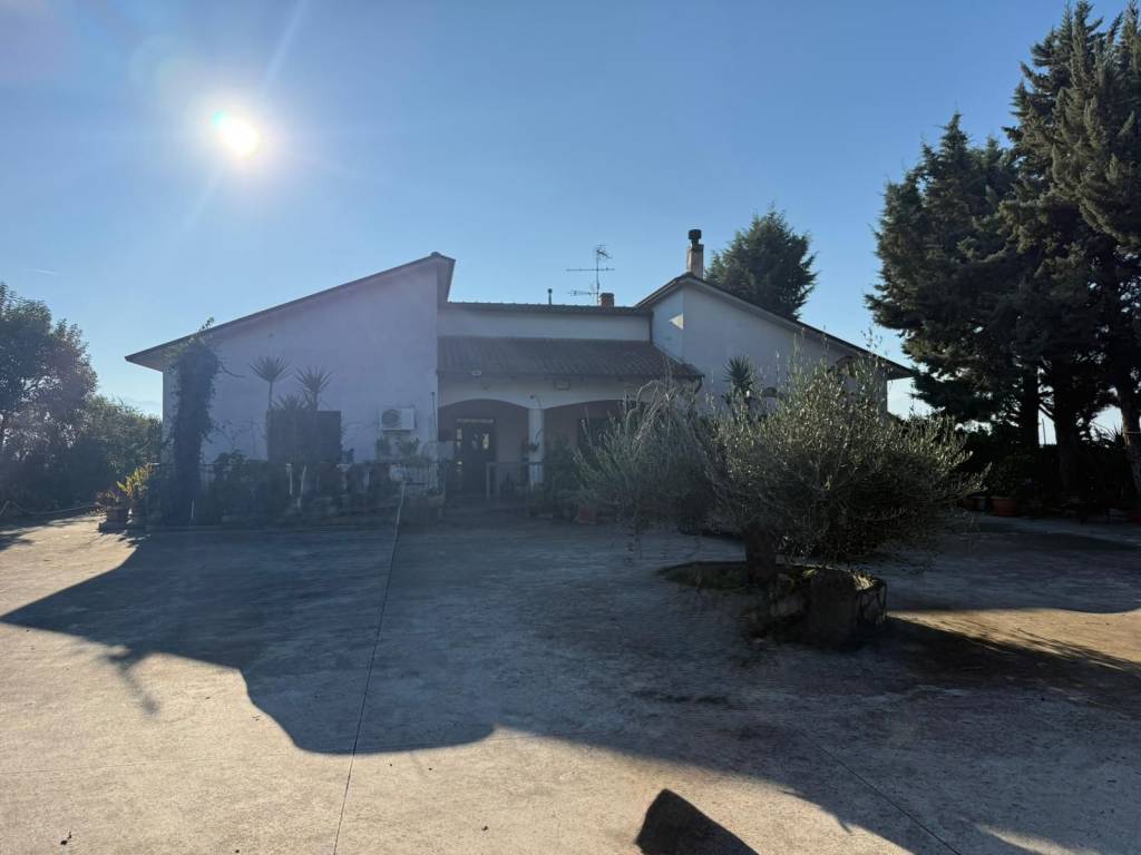 Villa a Benevento in Contrada Le Murate - Foto 2