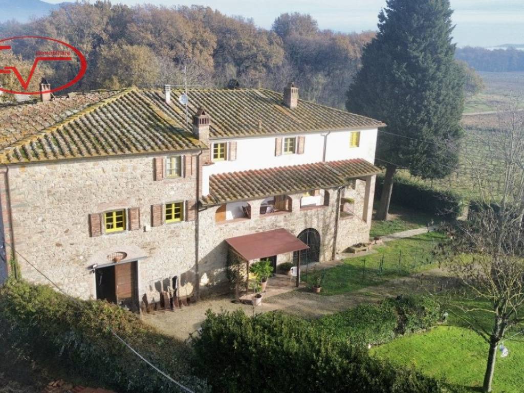 Villa a Bucine in via dei pianacci - Foto 3