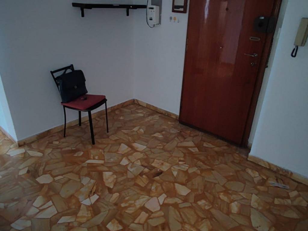 Appartamento a Genova in Via Molassana - Foto 5